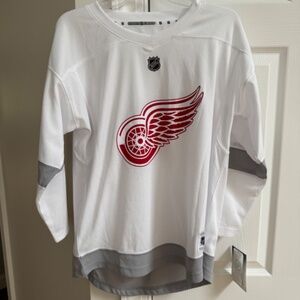 Youth NHL Red Wings jersey